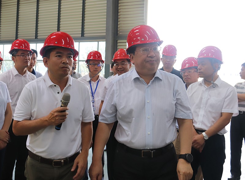 湖南省常务副省长陈向群调研必赢集团bwin新能源（中国）总部产业基地