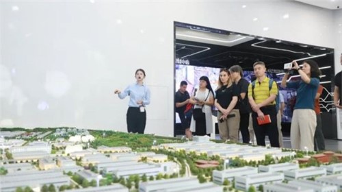 国际媒体第二波！法新社等11家国内外主流媒体采访必赢集团bwin